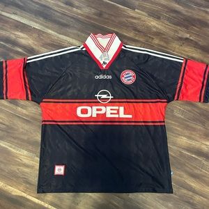Vintage Adidas 1997-1998 Bayern Munich Shirt